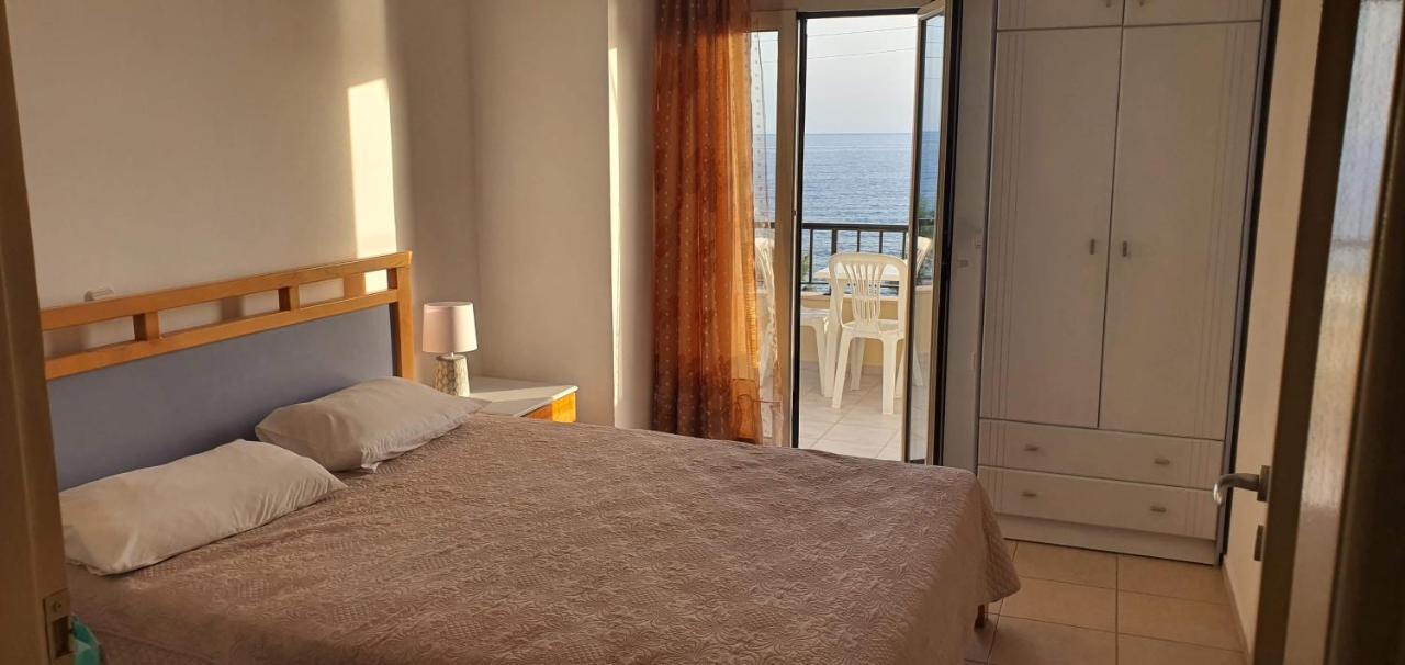 Eirini Apts On The Beach Psari Forada Zewnętrze zdjęcie