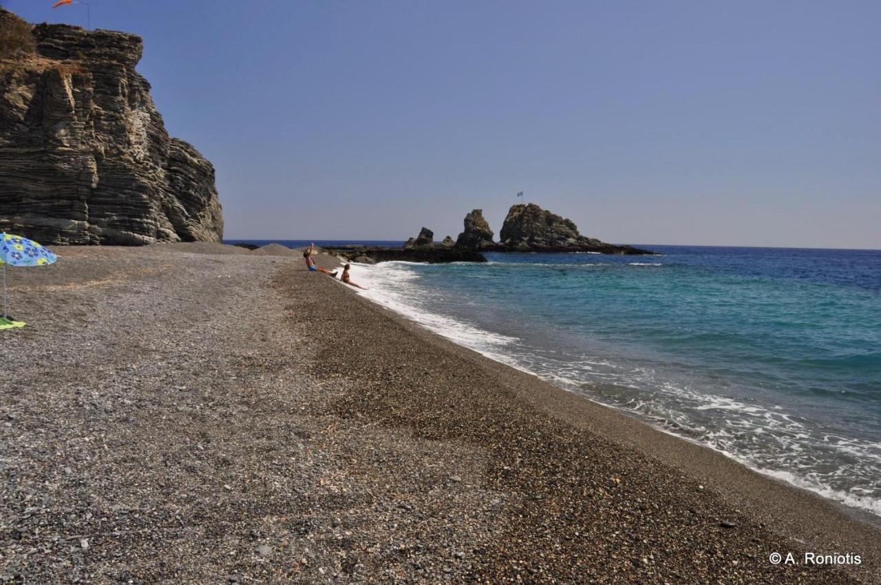 Eirini Apts On The Beach Psari Forada Zewnętrze zdjęcie