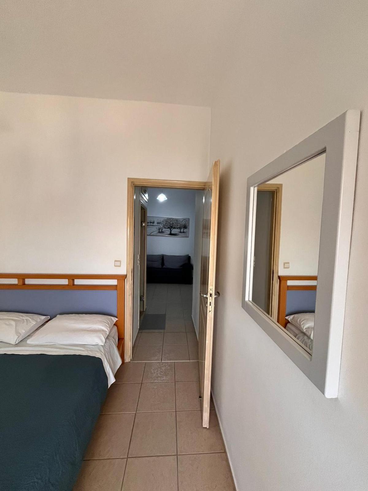 Eirini Apts On The Beach Psari Forada Zewnętrze zdjęcie